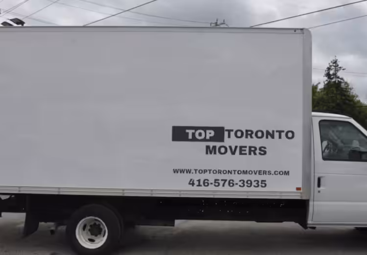 Small Moves Toronto