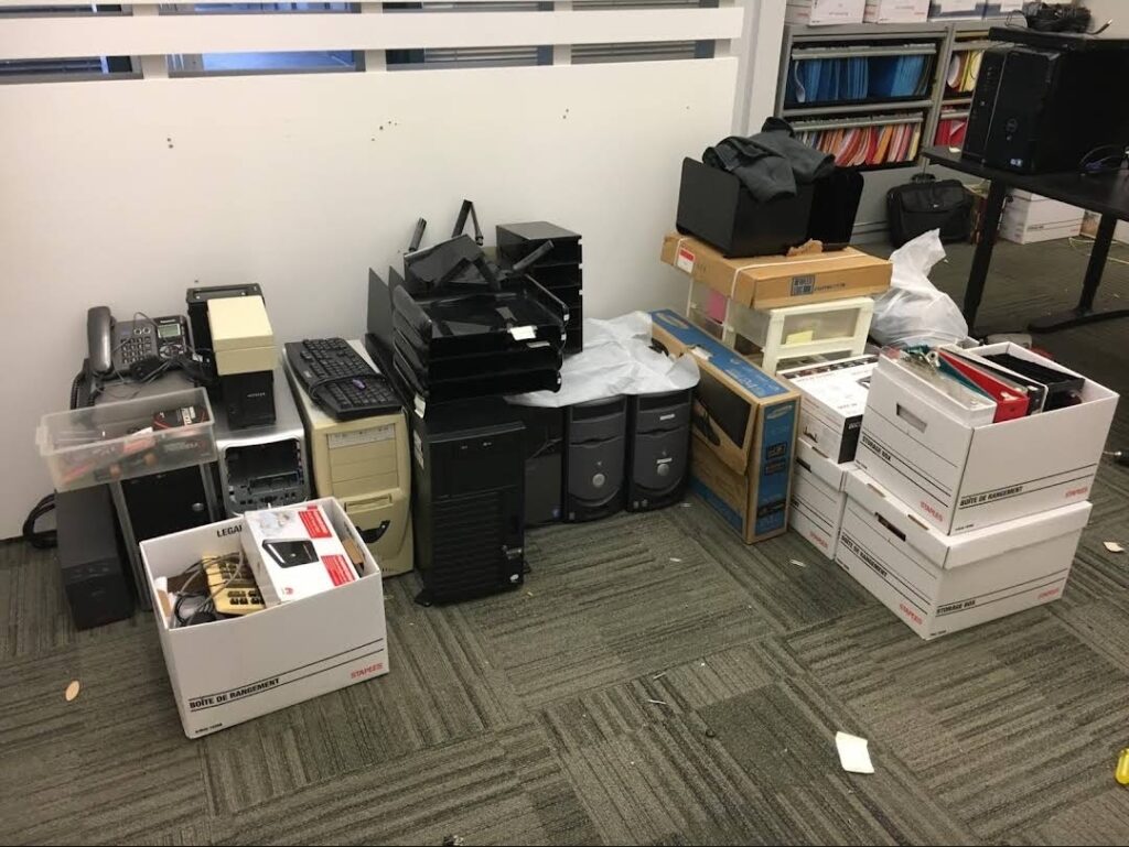 Toronto Junk Removal from an office